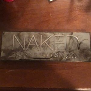 Naked urban decay smoky